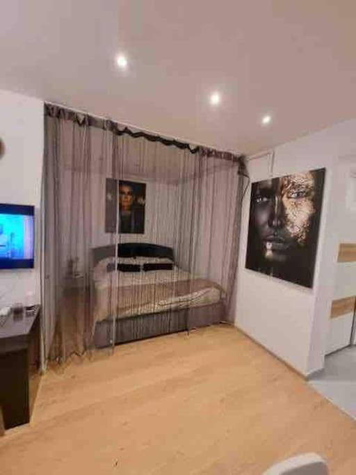 Chic Studio Pallady Apartment Bucharest Exterior photo